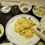 四川料理 秋 - エビ玉子野菜塩炒め