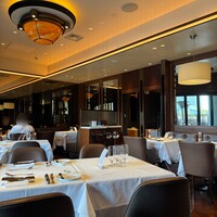 ベンジャミンステーキハウス - 店内