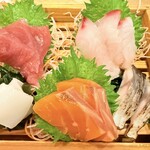 野菜巻きと沖縄炉端 炭島 - 