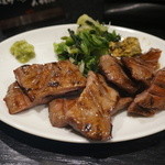 牛タン焼専門店 司 - 牛タンアップ