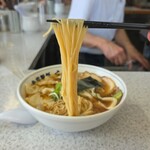 らーめん くぼ田 - 醤油チャーシューワンタン麺