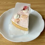 パティスリー ル・トロン - 料理写真:桜のモンブランタルト