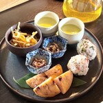 高宮庭園茶寮 - 