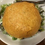 バルケッタ - チーズドームのシーザーサラダ