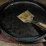 お好み焼　はる - 完食なれど…やはり直で鉄板から食いたいです。