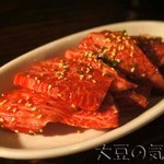 YAKINIKU MARUUSHI - 黒毛和牛切り落とし(たれ)(￥580)