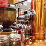 CARAVAN COFFEE - コーヒーミルとエスプレッソマシーン