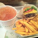 SHAKE SHACK　THEATER DISTRICT - 