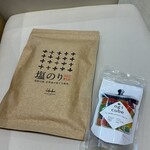 金立サービスエリア 上り ショッピングコーナー - 海苔と羊羹｡