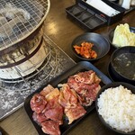 七輪焼肉 安安 - ♪3種盛り定食300g¥1540