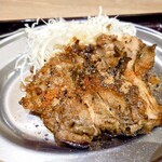 親子丼と鶏料理 鶏山賊 - 料理写真: