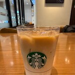 スターバックス・コーヒー - ドリンク写真:■Tall スイート ミルクコーヒー
グラスに変更 (+0円)
クラシックシロップ少なめ (+0円)
ホワイトモカフレーバーシロップ少なめ (+0円)