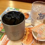 コメダ珈琲店 - ドリンク写真:「アイスコーヒー」560円税込み♫