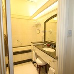 The Peninsula - バスルーム１