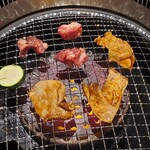 焼肉 にかく - 焼き中