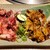 焼肉 にかく - 料理写真:左：テール焼き（タレ） 右：ハラミすじ（味噌）