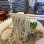 金沢濃厚煮干豚骨 伊乃心 - 特濃煮干豚骨らーめん(味玉) 