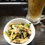 鉄板焼 ちゃん - とりわさ（￥530）。醤油系のしっかりした味付けで、ビールによく合う