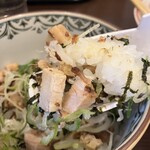 銀座 元楽 - 豚肉ゴロゴロ結構あるね