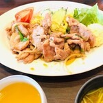 レストランすわ - ボリューム満点