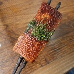 松野屋 - 炭火によって出来る表面の文様