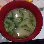 すし居魚家 膳さん - 味噌汁。