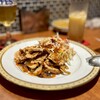 ロカンタ・アイハン - ドネルケバブ（Döner Kebab）
有名なチキンのまわし焼き、焼きたてのケバブ、めっちゃおいしい！オレガノを効かせた味付けがたまらん♡