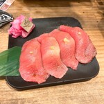 焼肉酒場ともさんかく - 