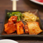 炭火焼肉 久 - 