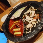 モンゴル薬膳しゃぶしゃぶ小尾羊 - 