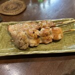 炭火やきとり   富吉 - せせり・ふりそで（炭火やきとり富吉）2025.9
