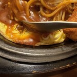 スパゲッティハウス シェフ - 鉄板には玉子焼きですよね