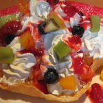 エルトリート 池袋サンシャイン店 - 巨大デザート