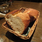 ビストロ・スリージェ - ドンクのパン