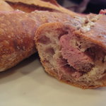 ル・プチメック - ローストビーフのブルーチーズソースサンド