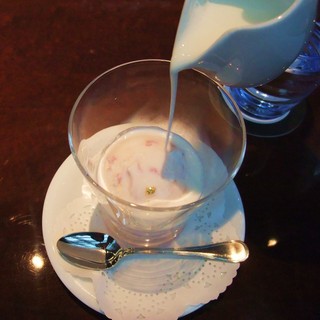 サロン・ド・テ ロンド_0