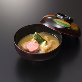 가나자와의 향토 요리【가가 요리】를, 제철의 식재료와 지와몬으로