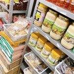 Kumari Mart - 内観
