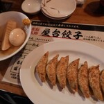 屋台安兵衛 - 屋台餃子 一人前 600円