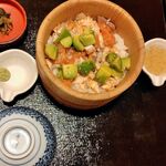 おひつごはん四六時中 - 料理写真:サーモンアボカドおひつごはん_小ごはん