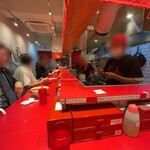 名古屋辛麺 鯱輪 - 店内