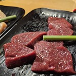 炭火焼肉 とみや - 