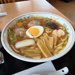 角屋 - 料理写真:五目中華そば　900円