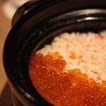 TOMO BANYA - 北海道産ずわい蟹といくらの土鍋御飯