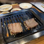 焼肉ホルモン金樹 - 