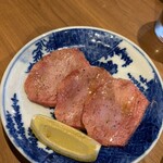 焼肉ホルモン金樹 - 