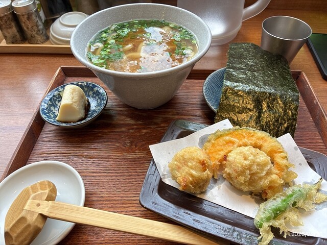 僕とうどんとカツオだし 淀屋橋店 - 淀屋橋/うどん | 食べログ