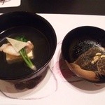 割烹 玉井 - 「吸物」 鱈（秋田産）、玉子豆腐、芽蕪、ばち生姜
