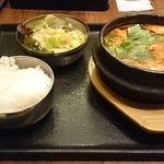 Wagyuu Yakiniku Tokori - 牛すじ肉の純豆腐