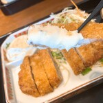DINING MASHIRA - タルタルソースで食べると美味しい